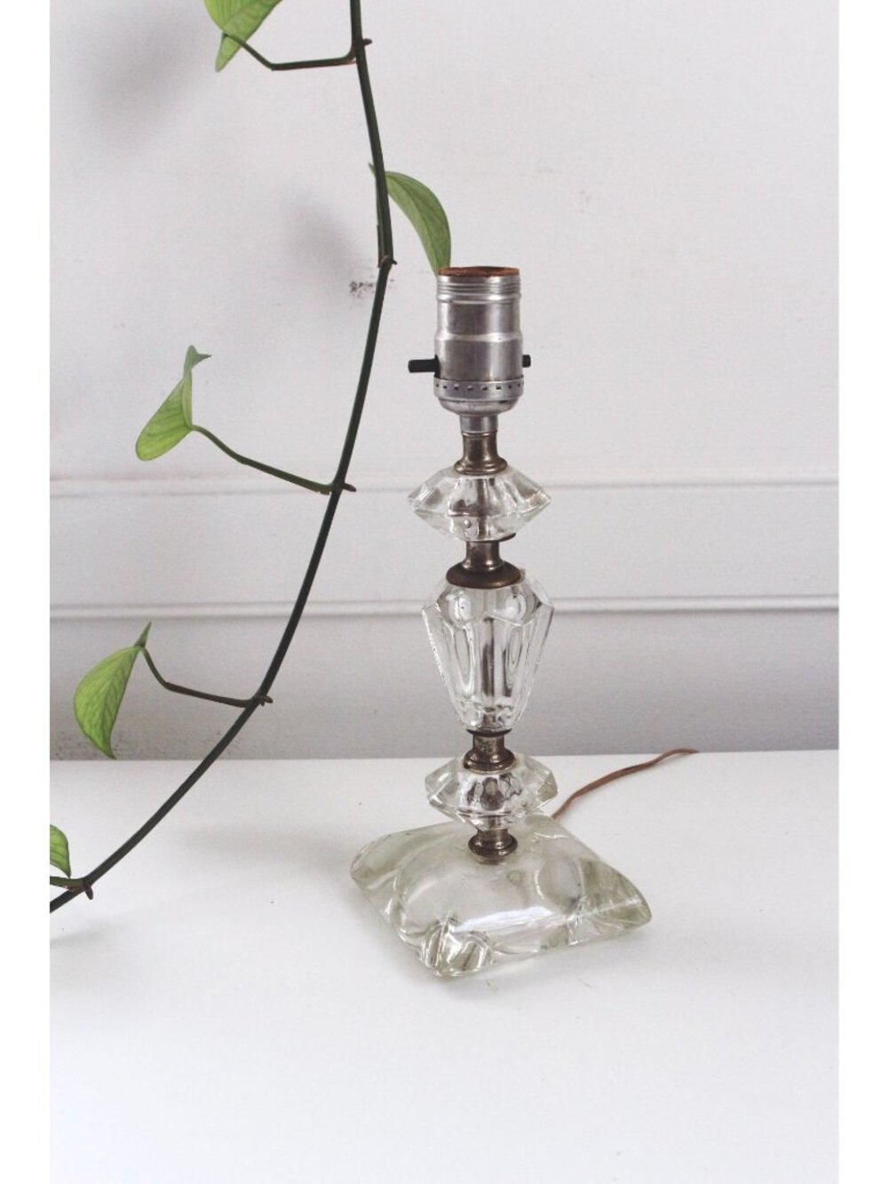 Vintage Faceted Glass Table Lamp - Mid Century Modern, Geometric Art Deco Style